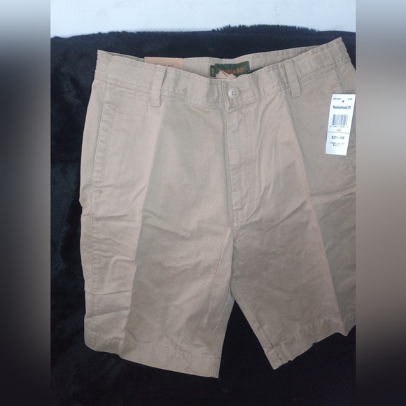 Timberland size 34 Cream Shorts - Picture 2 of 11